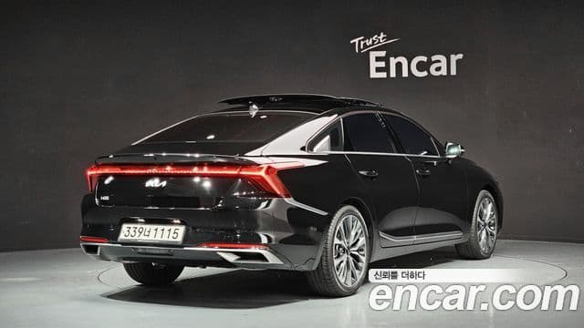 Kia K8 Signature, 2023 2