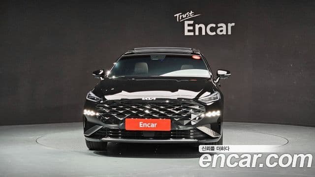 Kia K8 Signature, 2023 3