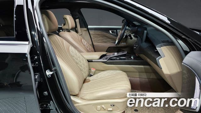 Kia K8 Signature, 2023 10