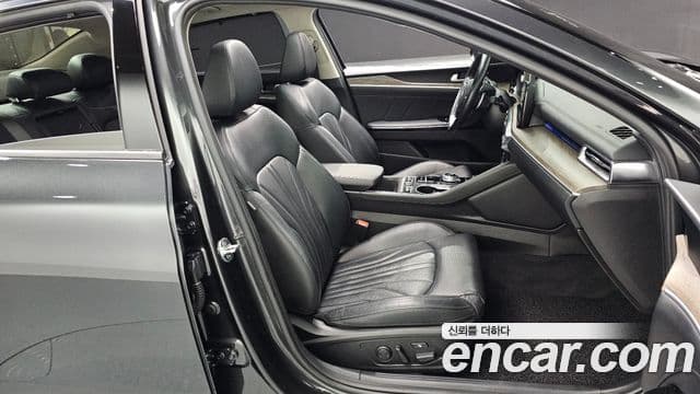 Kia K5 3세대 Signature, 2020 10