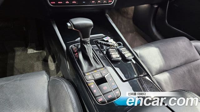 Kia All New K7 гибрид Noblesse, 2017 9