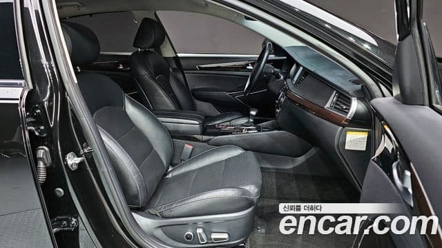 Kia All New K7 гибрид Noblesse, 2017 10