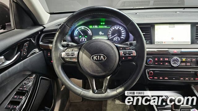 Kia All New K7 гибрид Noblesse, 2017 13