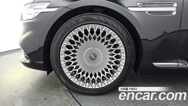 Genesis G90 Premium Luxury, 2020 все фото