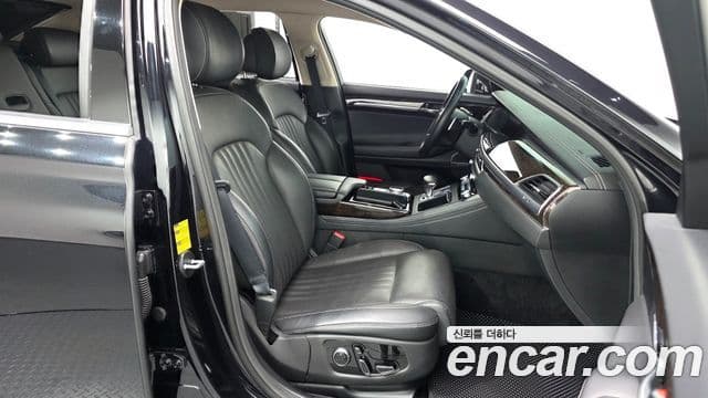 Genesis G90 Premium Luxury, 2020 10