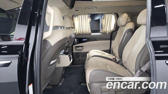 Kia Carnival 4세대 Signature, 2021 12