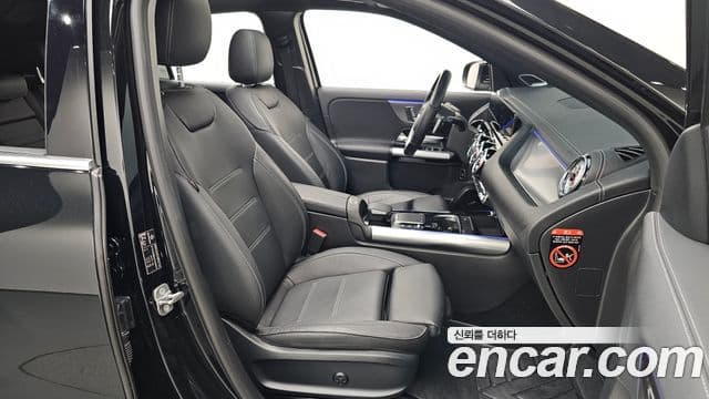 Mercedes-Benz EQA H243 AMG Line, 2023 11