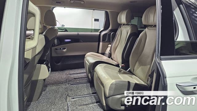 Kia Carnival 4세대 Signature, 2023 12