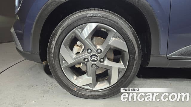 Hyundai Venue 1.6 Flux, 2024 все фото