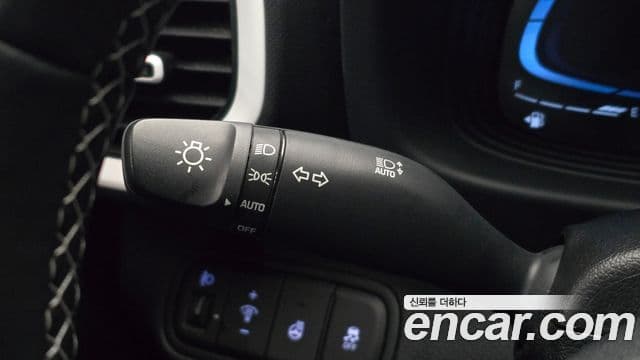 Hyundai Venue 1.6 Flux, 2024 17