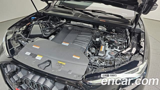 Audi Q5 (80A) 40 TDI Quattro S Line чёрный Edition, 2025 6