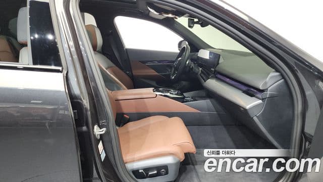 BMW 5시리즈 (G60) 530i xDrive M Sport, 2024 11