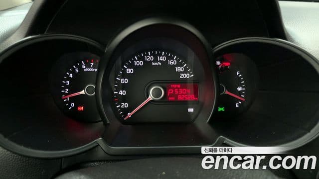 Kia All New Morning Luxury, 2013 8