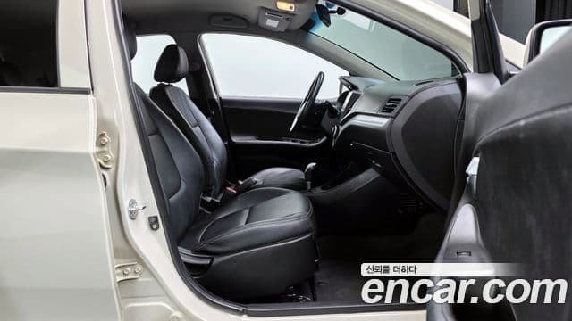 Kia All New Morning Luxury, 2013 10