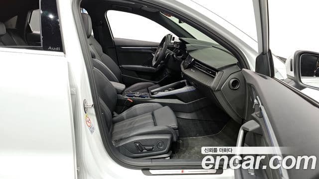 Audi A3 (8Y) Premium, 2025 11