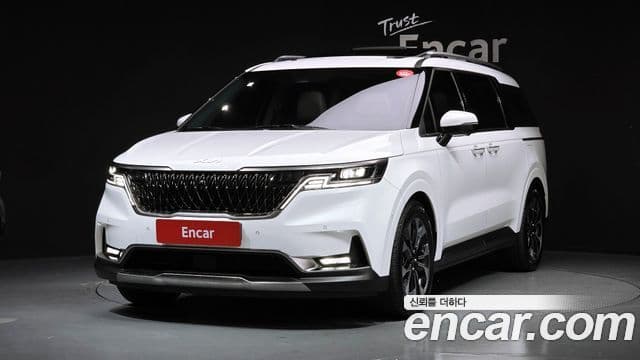 Kia Carnival 4세대 Signature, 2022 1