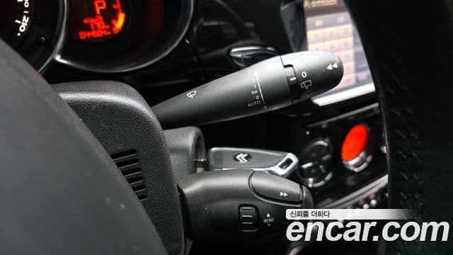 Ситроен / DS DS3 1.6 VTI So Chic, 2012 19