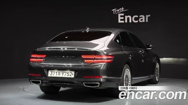 Genesis G80 (RG3) бензин 2.5 турбо AWD, 2022 2