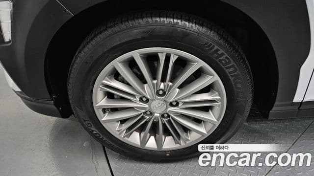 Hyundai Kona Modern Choice, 2020 все фото