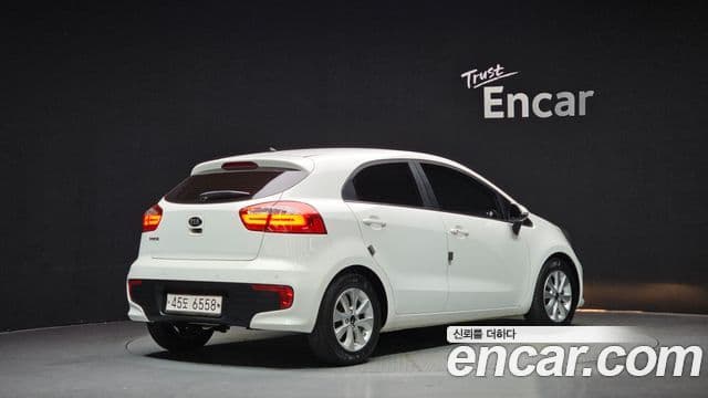 Kia The / новый New Pride Trendy, 2015 2