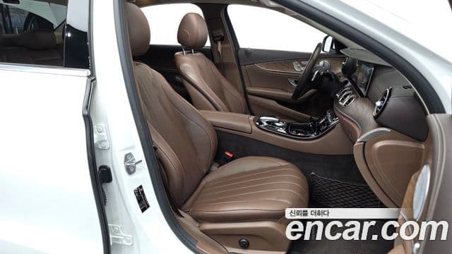 Mercedes-Benz E-класс W213 Exclusive, 2018 10