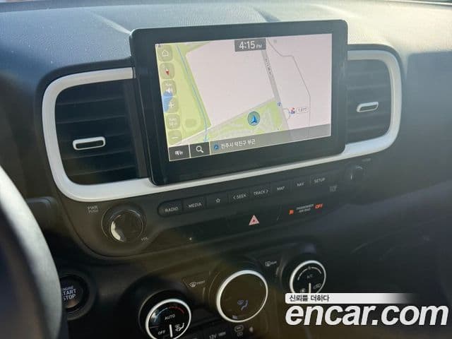 Hyundai Venue 1.6 Flux, 2024 8