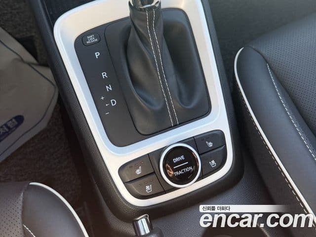 Hyundai Venue 1.6 Flux, 2024 11