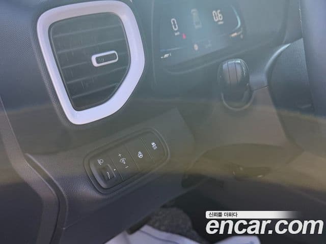 Hyundai Venue 1.6 Flux, 2024 13