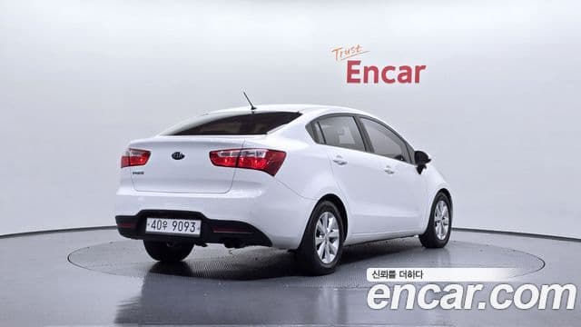 Kia All New Pride Luxury, 2014 2