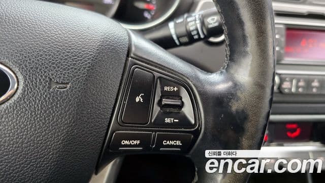 Kia All New Pride Luxury, 2014 19