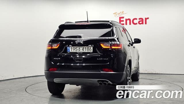 Jeep Compass 2세대 2.4 Limited AWD, 2022 4