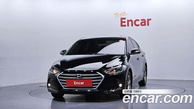 Hyundai Avante AD 1.6 GDI Smart, 2016 3