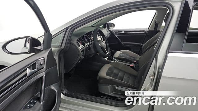 Volkswagen Гольф 7세대, 2016 10