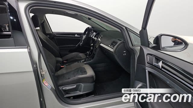 Volkswagen Гольф 7세대, 2016 18