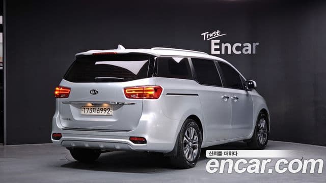 Kia The / новый New Carnival Luxury, 2019 2