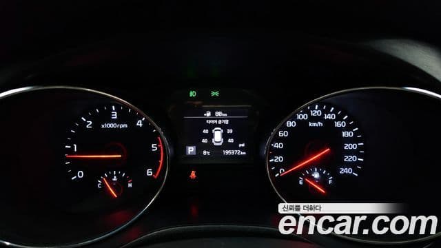 Kia The / новый New Carnival Luxury, 2019 8