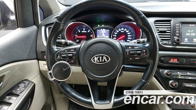 Kia The / новый New Carnival Luxury, 2019 13
