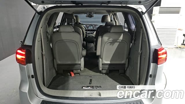 Kia The / новый New Carnival Luxury, 2019 20