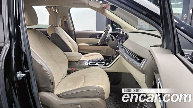 Kia Carnival 4세대 Signature, 2022 10