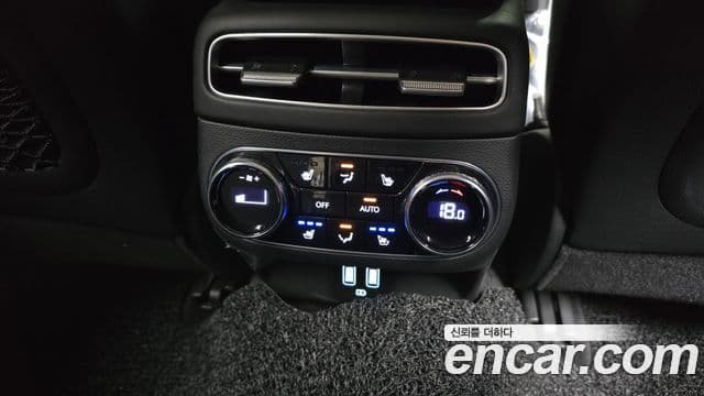 Genesis electrified GV70 e-AWD, 2022 19