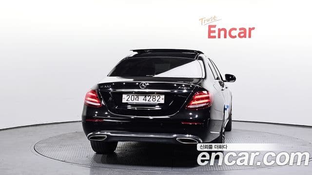 Mercedes-Benz E-класс W213 Exclusive, 2017 4