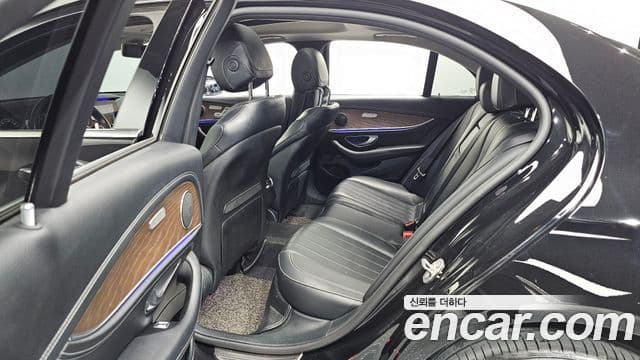 Mercedes-Benz E-класс W213 Exclusive, 2017 11