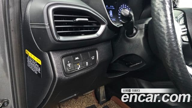 Hyundai Santa Fe TM Prestige, 2019 18