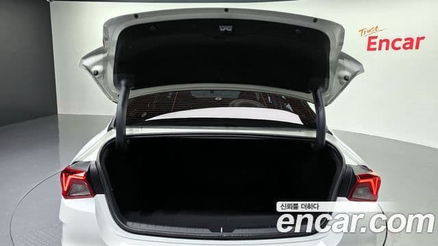 Kia K5 3세대 Signature, 2020 20