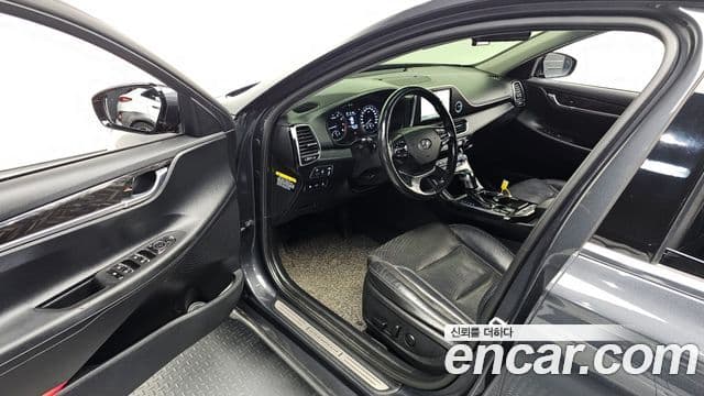 Hyundai Grandeur IG Premium, 2018 11