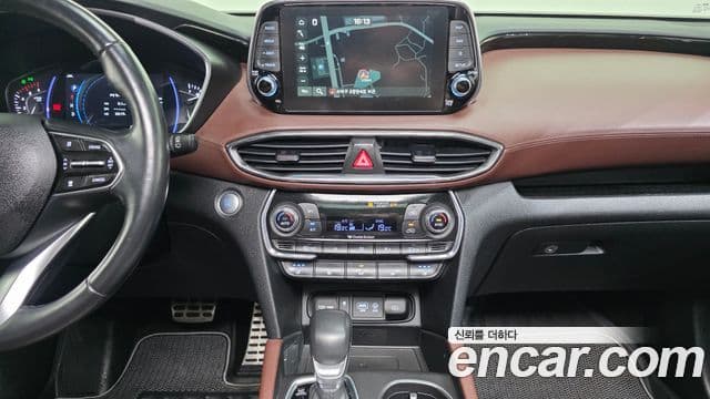 Hyundai Santa Fe TM Inspiration, 2019 15