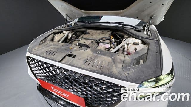 Genesis GV70, 2021 6