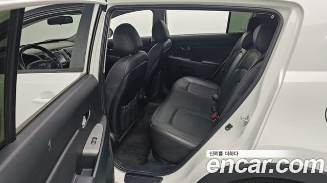 Kia The / новый New Sportage R дизель 2WD Trendy, 2014 12