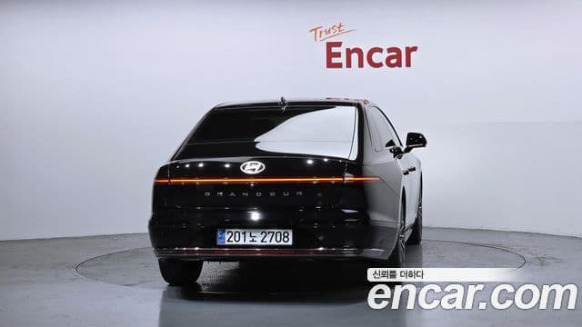 Hyundai Grandeur гибрид (GN7) Calligraphy, 2024 4