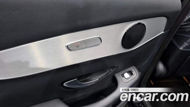 Mercedes-Benz GLC-класс X253 Premium, 2019 17